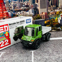 TOMICA 22 Mercedes Benz Unimog (First Edition)