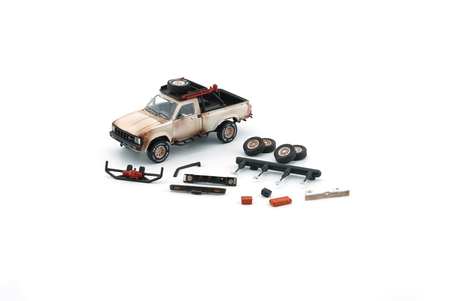 BM Creations 1/64 Toyota 1980 Hilux N60, N70 Matte Rusting White w/Accessories LHD 64B0359