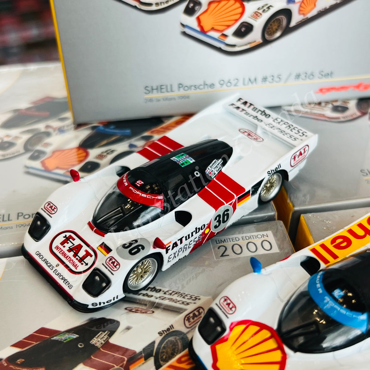 PORSCHE 962 LM Shell Combo #35 + #36 Winner 24h Le Mans (1994 PORSCHE 962 LM Shell Combo #35 + #36 Winner 24h Le Mans (1994