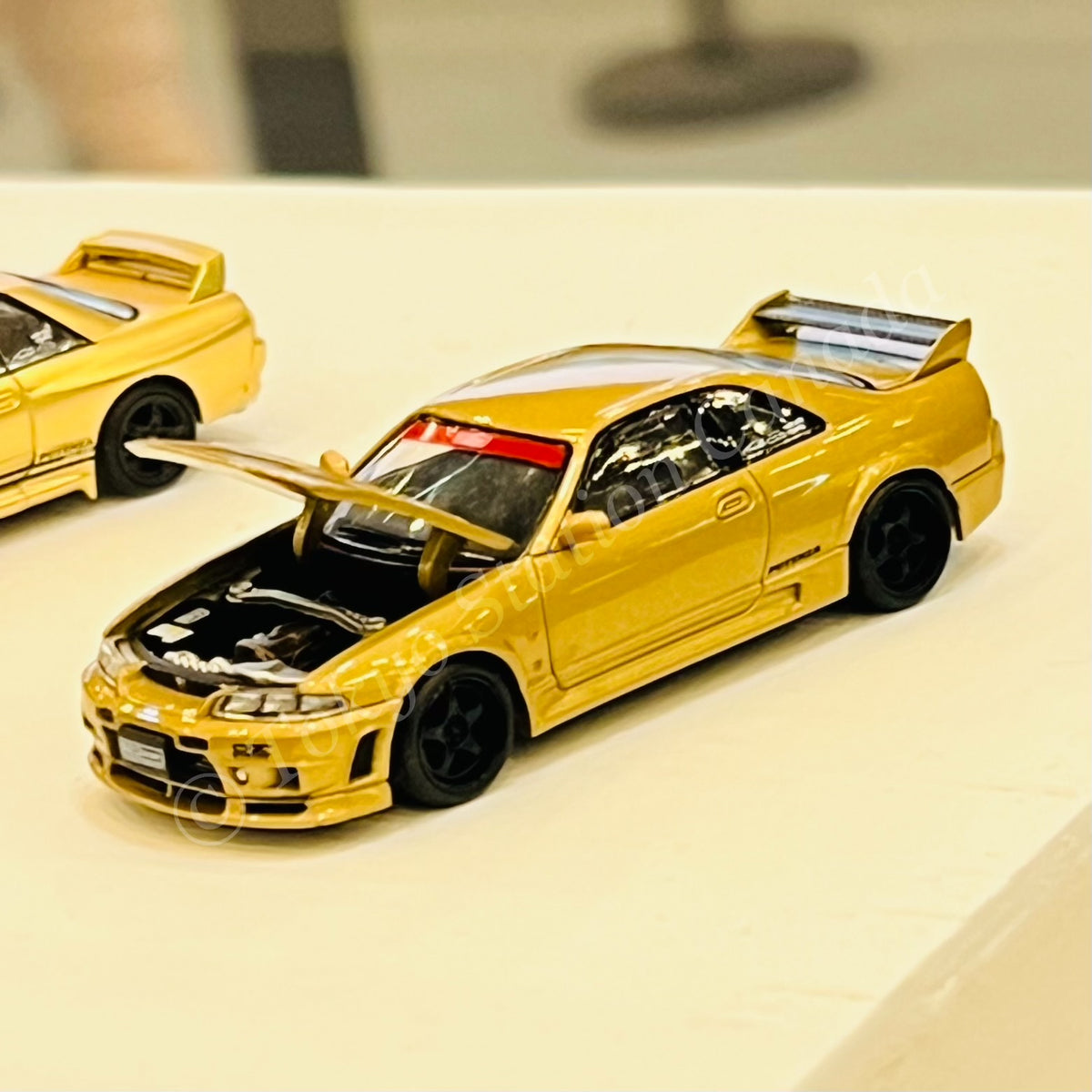 PREORDER POPRACE 1/64 TOP SECRET GT-R R33 - GOLD PR640150 (Approx. Rel ...