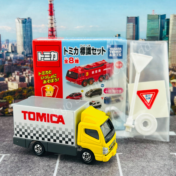 TAKARA TOMY A.R.T.S TOMICA Sign Set - #8 "TOMICA" MITSUBISHI FUSO CANTER
