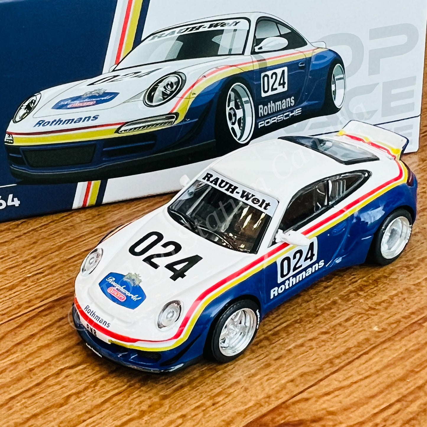 POPRACE 1/64 RWB 997 - Red/Blue PR640028