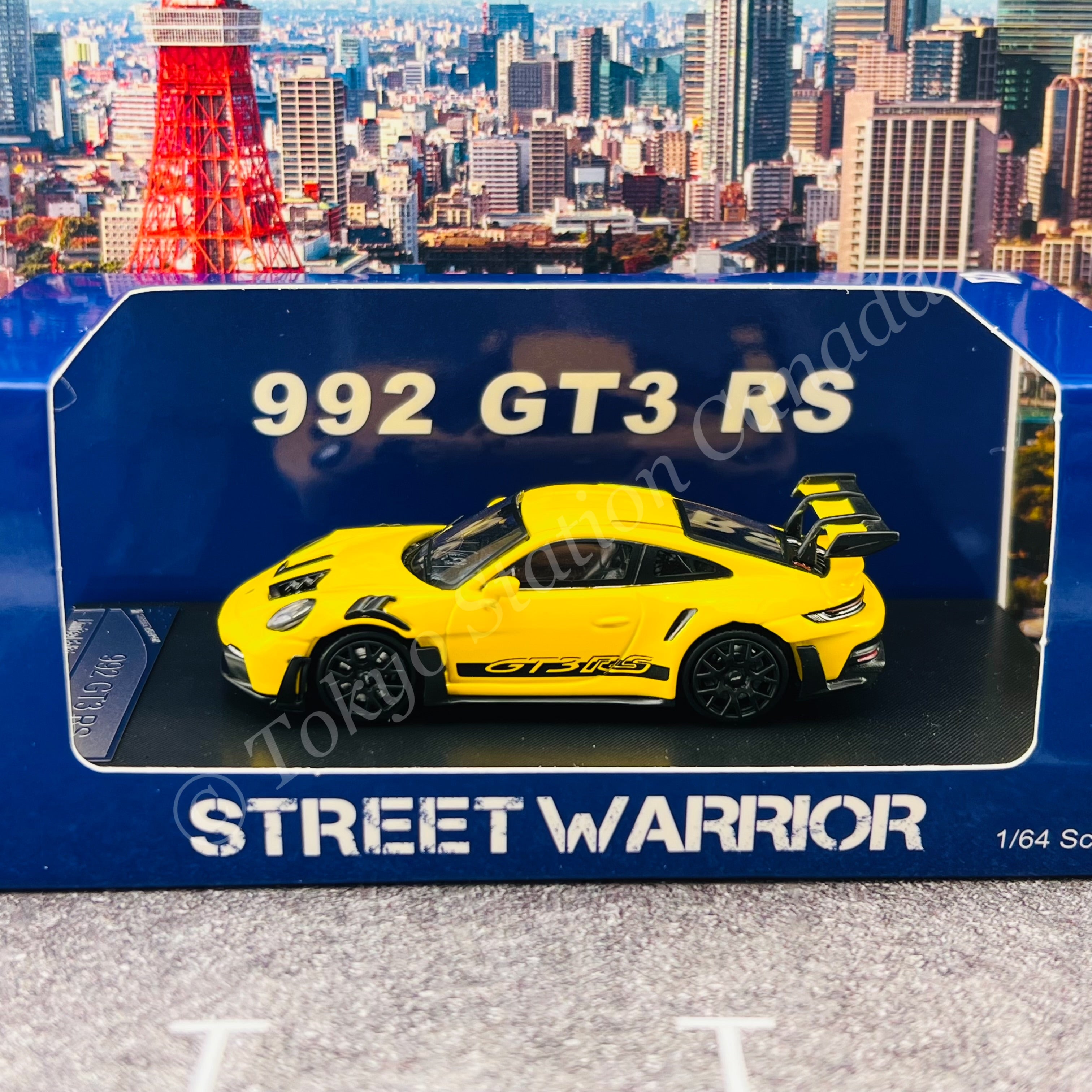 Amazon | 1/64 Street Weapon ポルシェ 992 GT3 RS 白