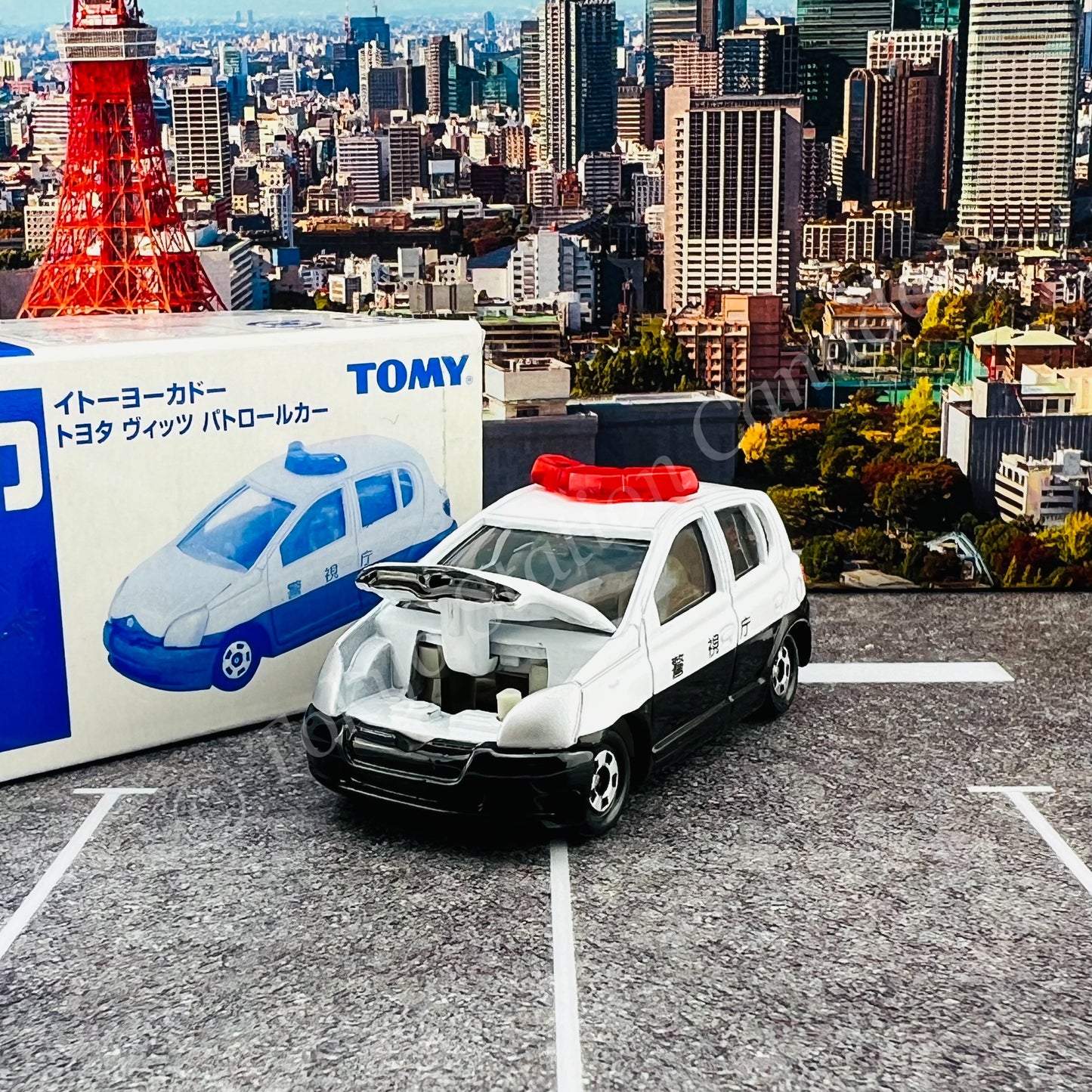 TOMY TOMICA Ito-Yokado Toyota Vitz Patrol Car