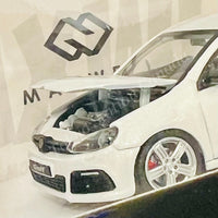 MAXWELL 1/64 GOLF R MK6 Two-Door Pearl White Ordinary (HEC 2025 Event Model)