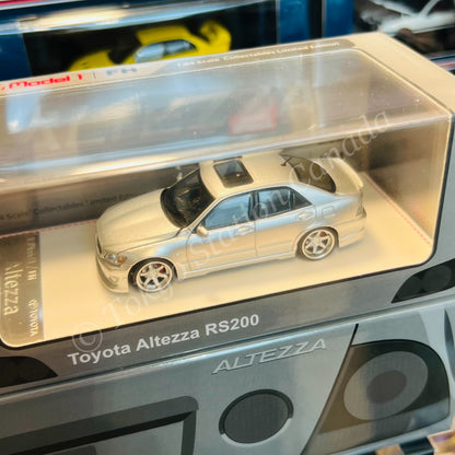 MODEL 1 1/64 Toyota Altezza RS200 Silver Metallic C33622
