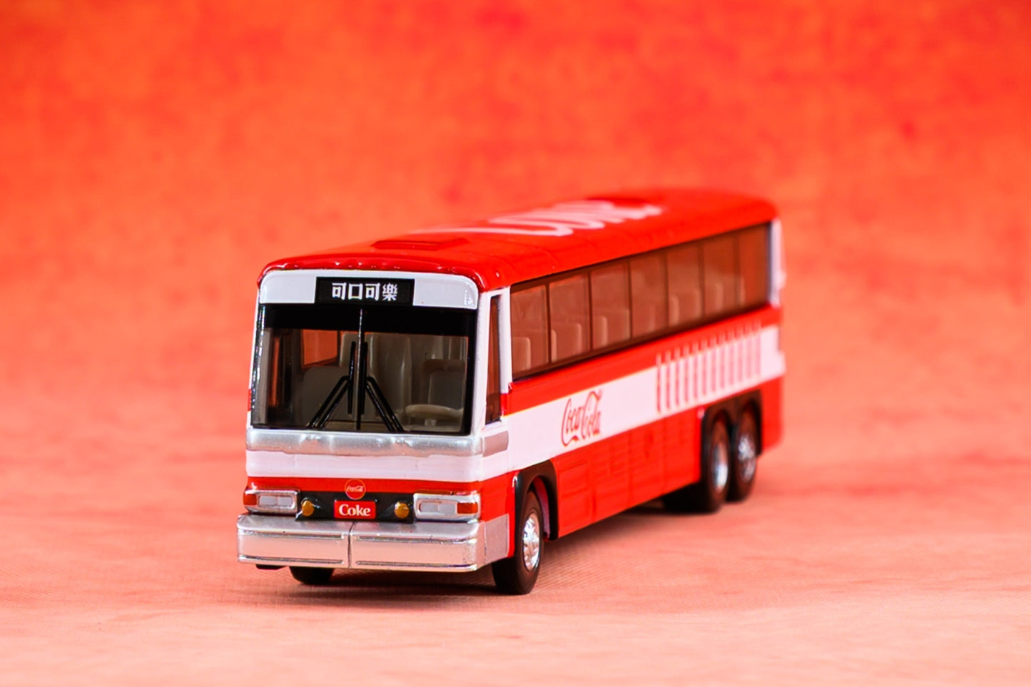 TINY 微影 1/110 96A3 Single Deck Bus "COCA COLA" COKE116