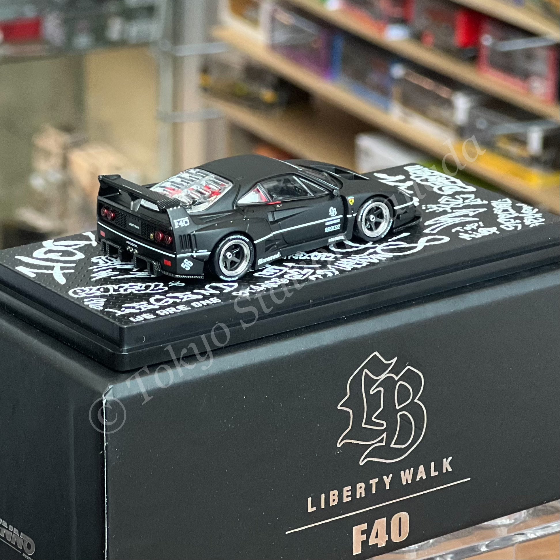 INNO64 1/64 LBWK F40 Matte Black HONG KONG TOYCAR SALON 2023