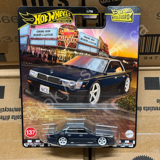 HOTWHEELS PREMIUM BOULEVARD NISSAN LAUREL C33 JBL10
