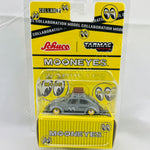 *CHASE CAR* Tarmac Works x Schuco COLLAB64 1/64 Volkswagen Beetle Mooneyes with roof rack and suitcases T64S-006-ME1