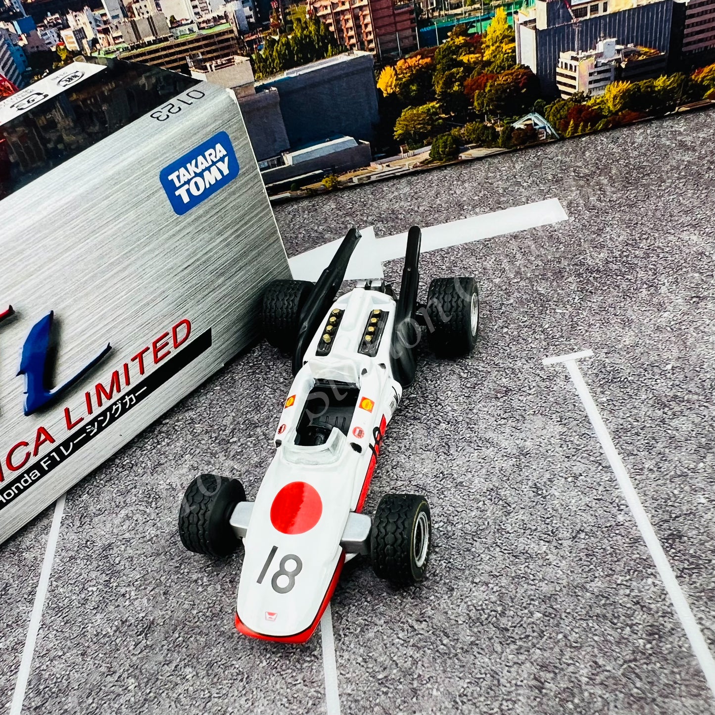 TOMY TOMICA LIMITED Honda F1 Racing Car 0123