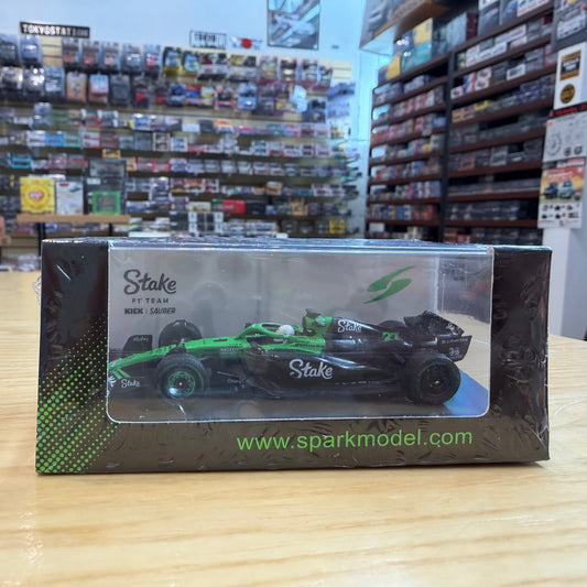 SPARK 1/64  Kick Sauber C45 No.27 Stake F1 Team Kick Sauber 3rd British GP 2025 Nico Hulkenberg Y426