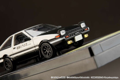 HOBBY JAPAN 1/64 Toyota SPRINTER TRUENO (AE86) FINAL VERSION / INITIAL D Engine Mounted Model VS Shinji Inui (Carbon Hood)