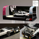 PREORDER HOBBY JAPAN 1/64 Toyota SPRINTER TRUENO (AE86) FINAL VERSION / INITIAL D Engine Mounted Model VS Shinji Inui (Carbon Hood) HJ641052DE (Approx. Release Date : Q4 2024 subjects to the manufacturer's final decision)