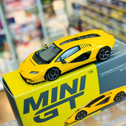 MINI GT 1/64 Lamborghini Countach LPI 800-4  New Giallo Orion MGT00733-L