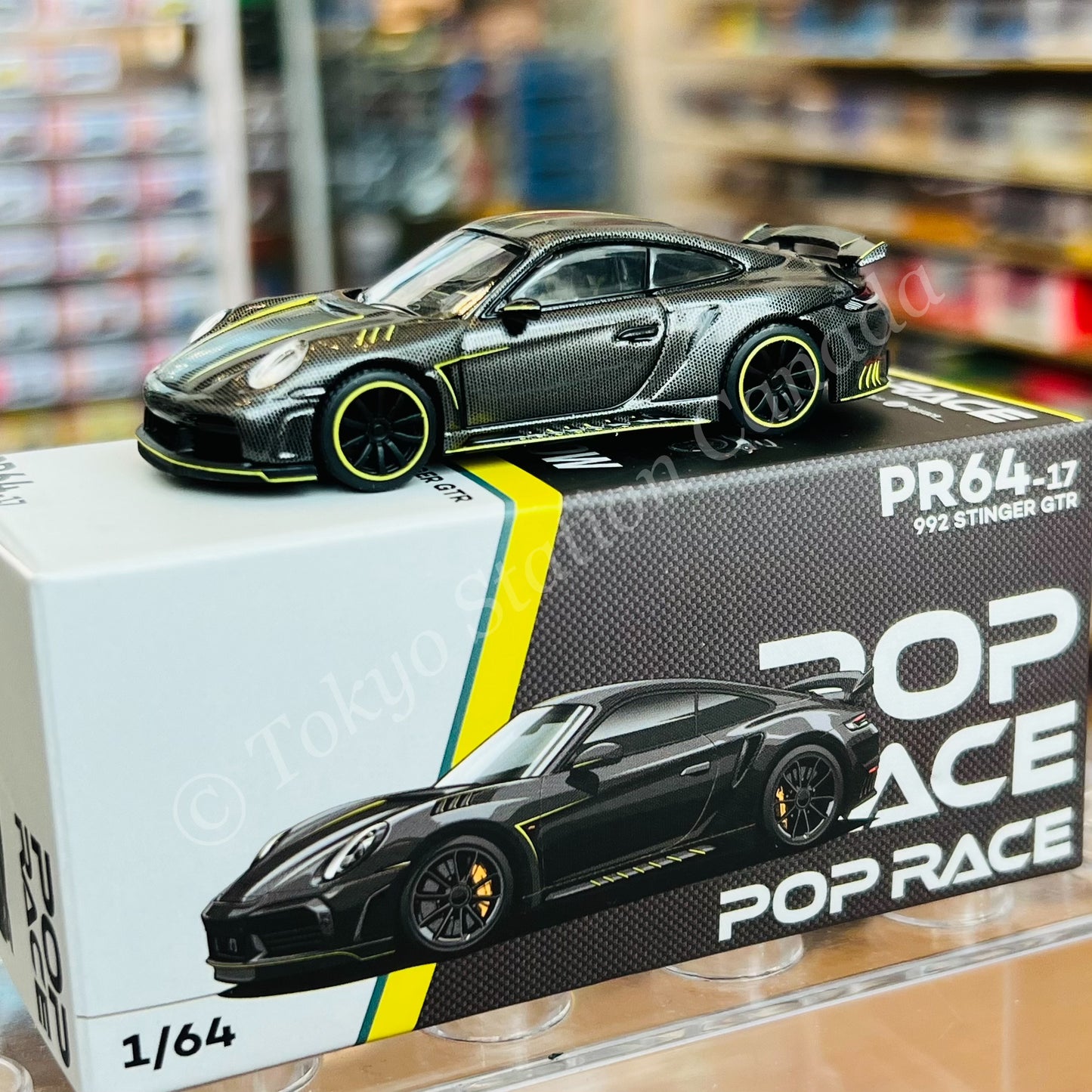 POPRACE 1/64 992 Stinger GTR Carbon Edition PR640017