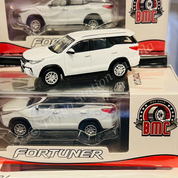 BM Creations 1/64 Toyota Fortuner 2018 - White (RHD) 64B0423