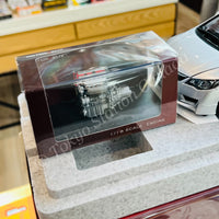 MOTORHELIX 1/18 Honda Civic Type R FD2 2007 Late Version Super Premium Deep Metallic Silver M85405
