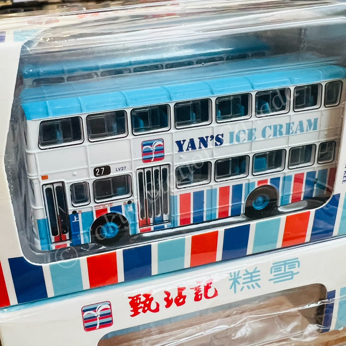 TINY 微影 Leyland Victory MK 2 YAN CHIM KEE ATC64602