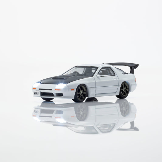 PREORDER KYOSHO 1/64 INITIAL D / MAZDA SAVANNA RX-7 (FC3S) with LED 07133LC (Approx. Release Date: Q1 2027 and subject to the manufacturer's final decision)