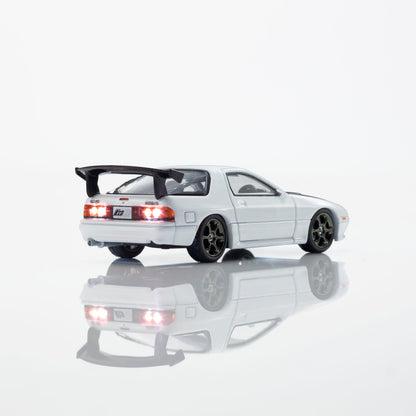 PREORDER KYOSHO 1/64 INITIAL D / MAZDA SAVANNA RX-7 (FC3S) with LED 07133LC (Approx. Release Date: Q1 2027 and subject to the manufacturer's final decision)