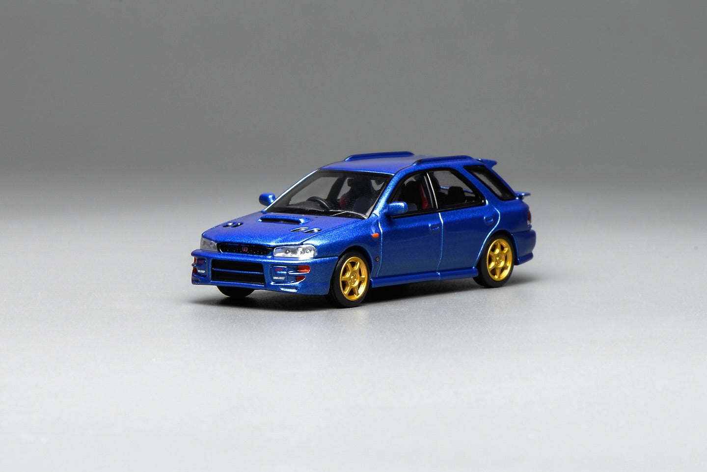 Motorhelix 1/64 Subaru Impreza Wagon WRX STi Version VI (GC8