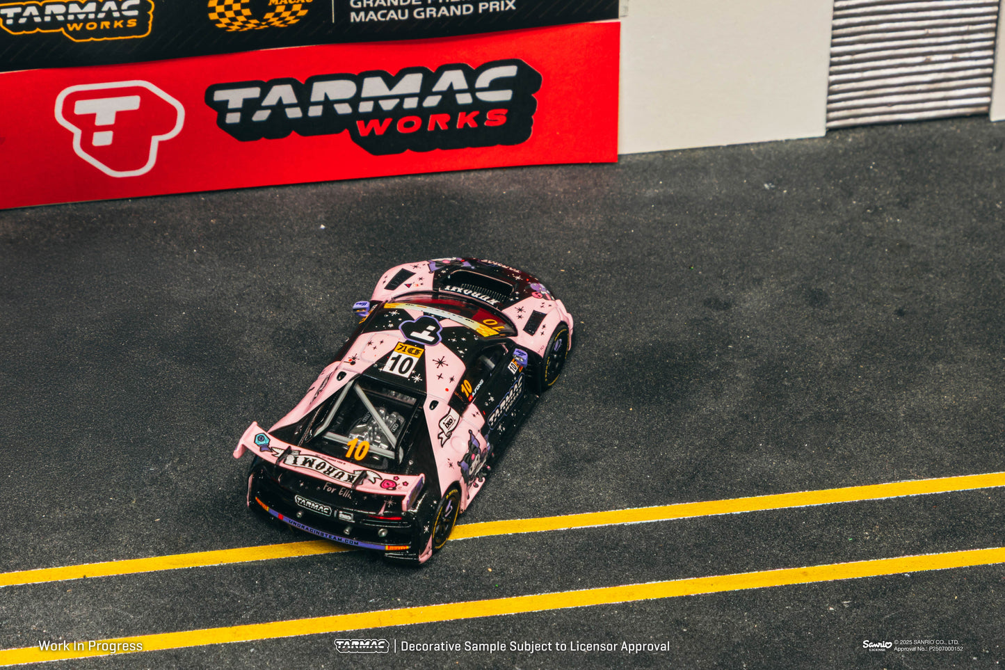 TARMAC WORKS HOBBY64 1/64 Audi R8 LMS GT3 evo II Macau GT Cup - FIA GT World Cup 2024 Uno Racing Adderly Fong Model Car + Trading Cards Combo Set T64-043-24MGP10