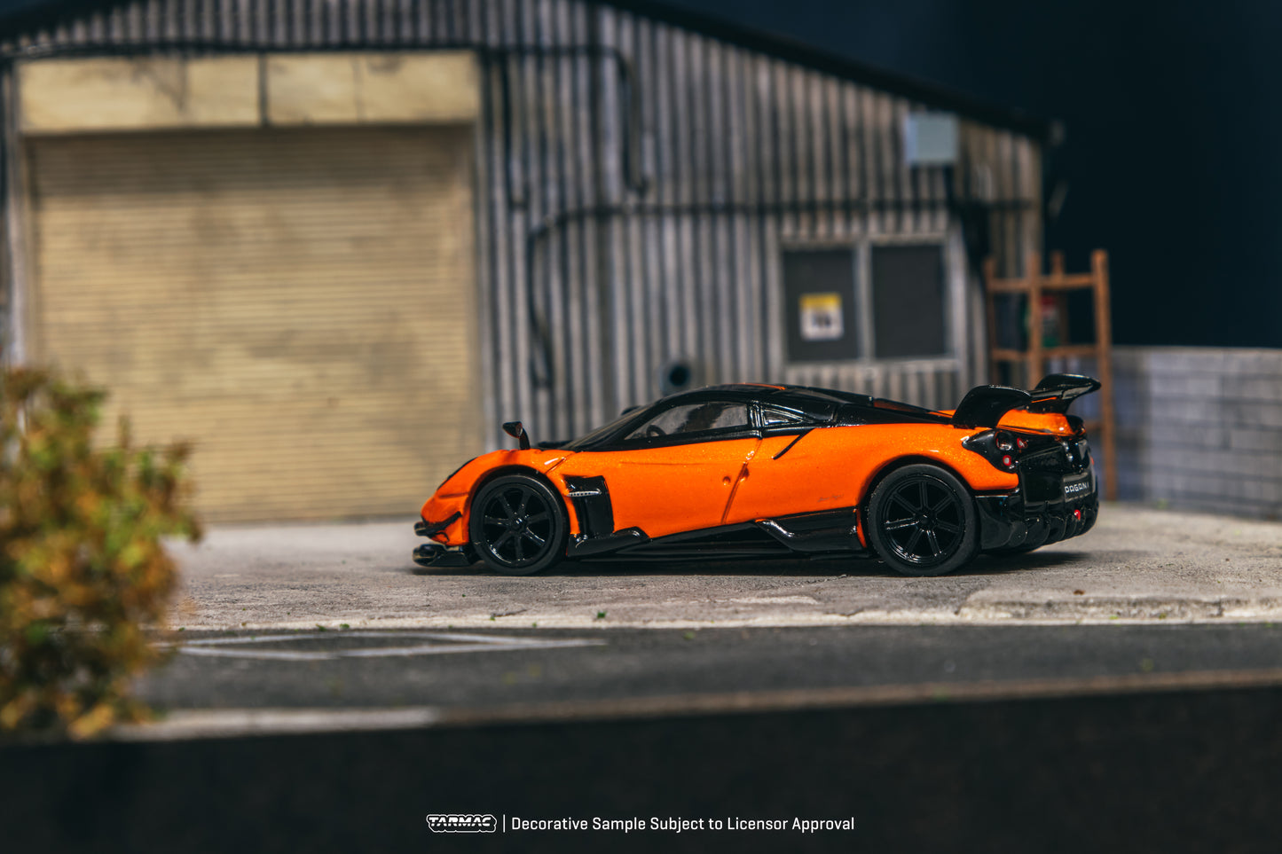 TARMAC WORKS GLOBAL64 1/64 Pagani Huayra BC Arancio Saint Tropez T64G-TL014-OR