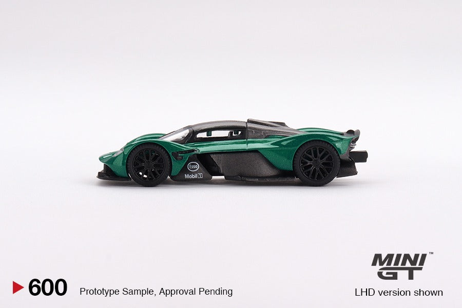 MINI GT 1/64 Aston Martin Valkyrie Aston Martin Racing Green LHD MGT00600-L