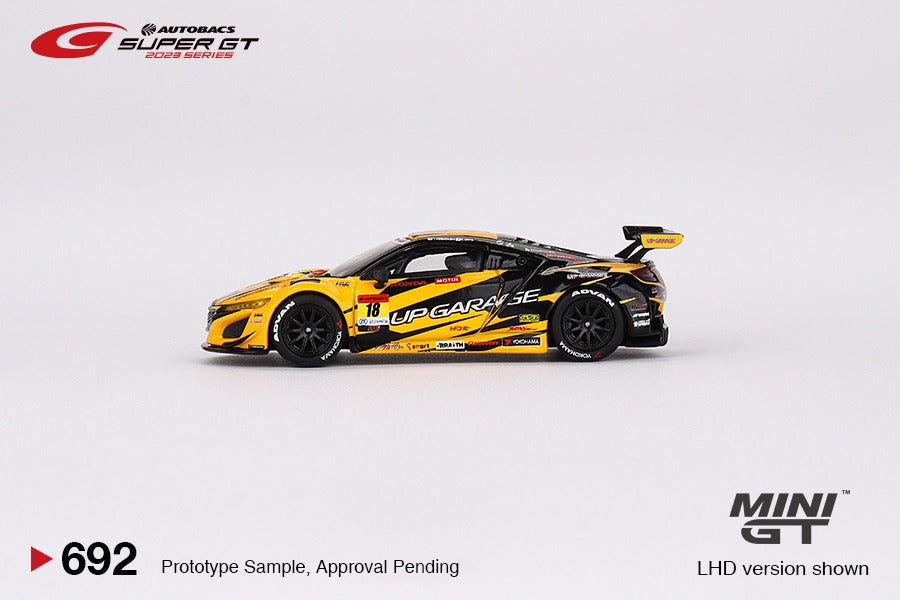MINI GT 1/64 Honda NSX GT3 EVO22 #18 "UPGARAGE NSX GT3" TEAM UPGARAGE 2023 SUPER GT SERIES MGT00692-L
