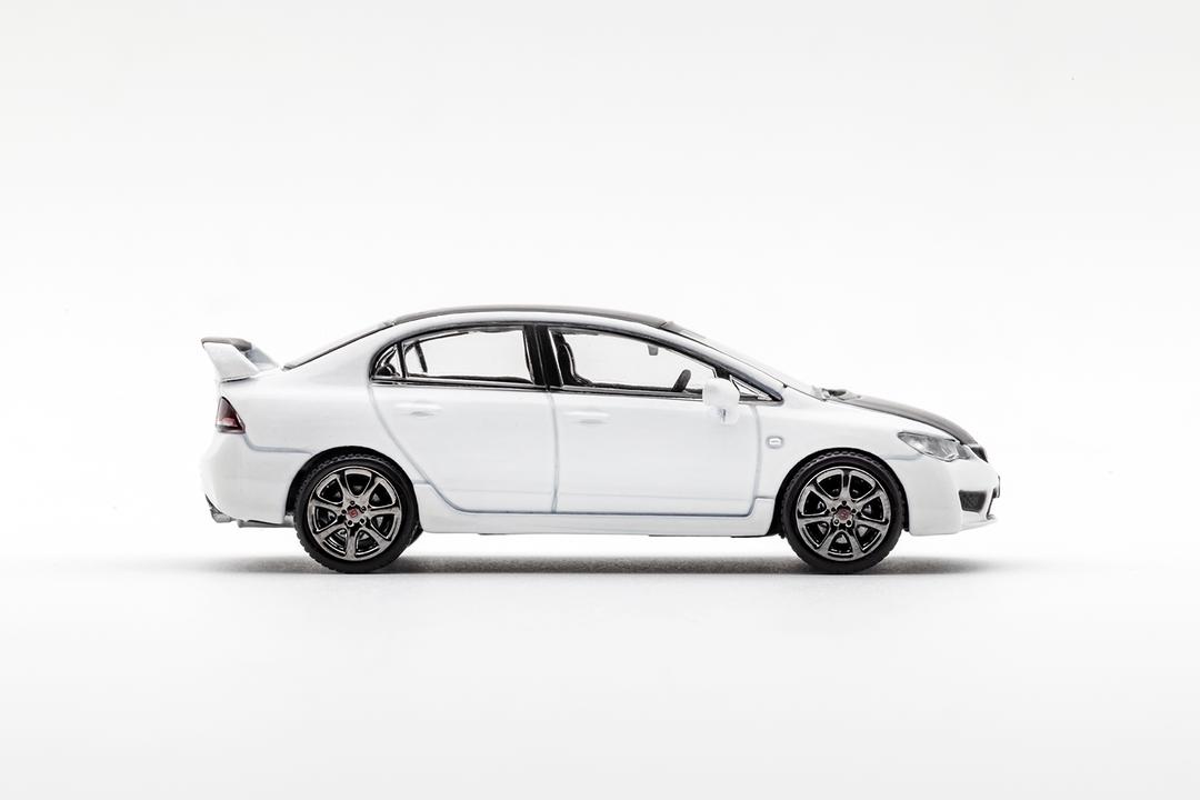 DCT 1/64 Honda Civic FD2 White / Black LL-021-90
