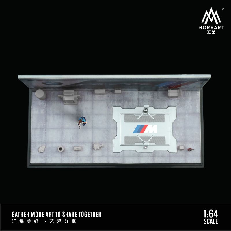MOREART 1/64 AUTOMOBILE REPAIR WORKSHOP - BMW MO901205