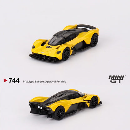 MINI GT 1/64 Aston Martin Valkyrie  Sunburst  Yellow MGT00744-L