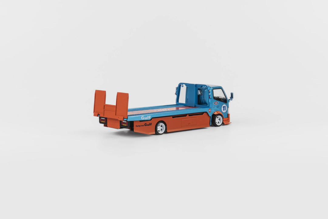 Micro Turbo 1/64 Custom Flatbed Tow Truck - Gulf