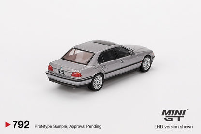MINI GT 1/64 BMW 750IL Aspen Silver Metallic MGT00792-L