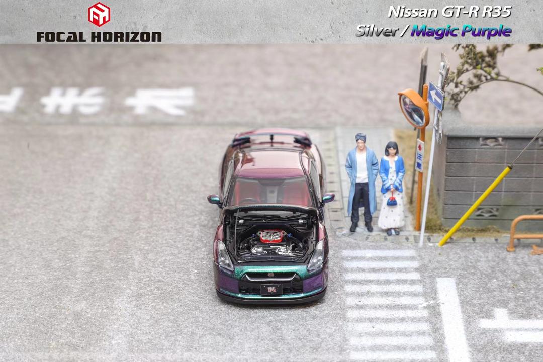 FOCAL HORIZON 1/64 GT-R R35 with Open Hood - Magic Purple