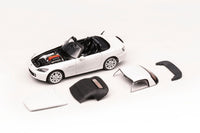 PREORDER MOTORHELIX 1/64 Honda S2000 (AP2) - Grand Prix White (Magnetic Version) (Approx. Release Date: Q1 2025 and subject to the manufacturer's final decision)