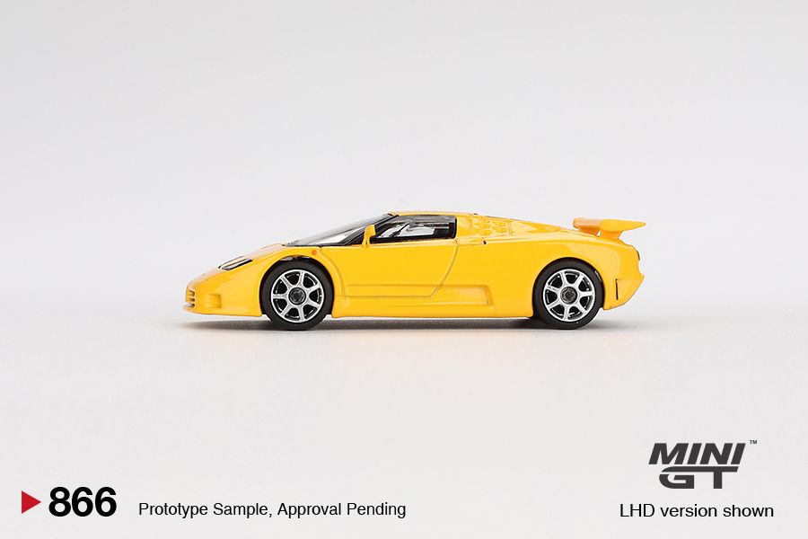 MINI GT 1/64 Bugati EB110 Super Sport Giallo Bugatti MGT00866-BL