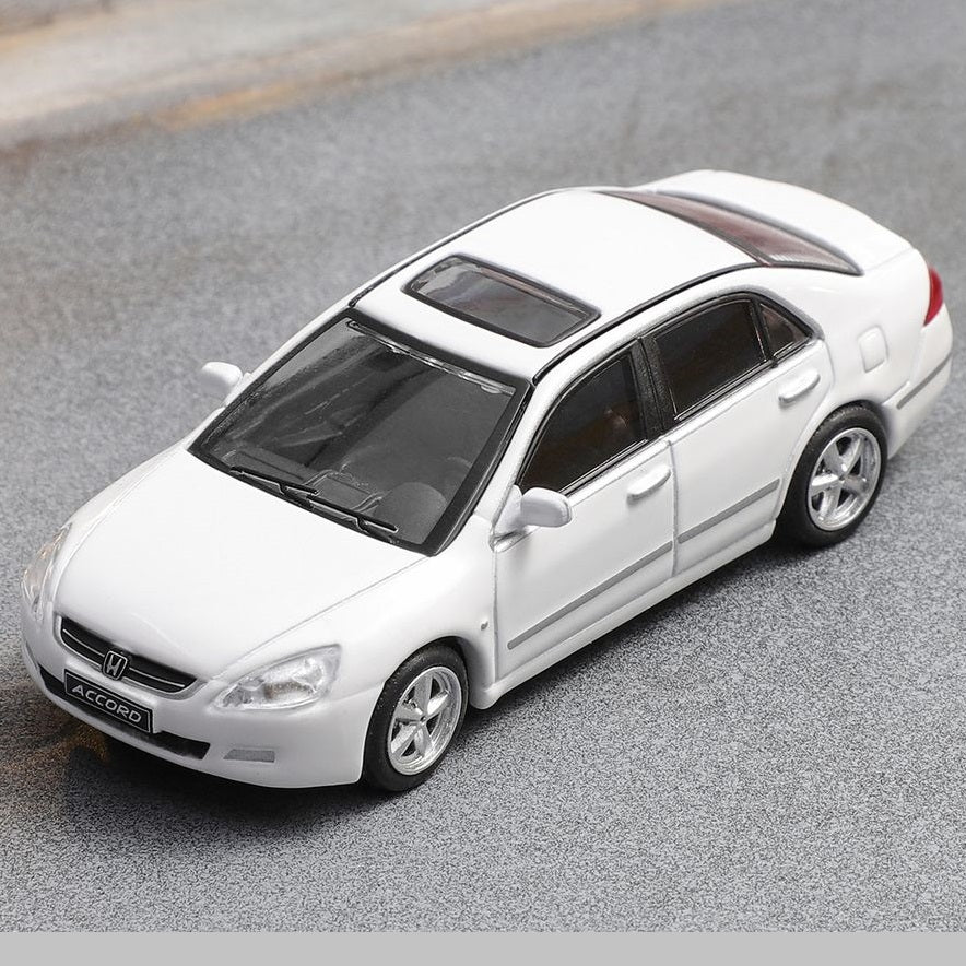 DCT 1/64 Honda Accord 7th Generation WHITE LHD LL-035-177