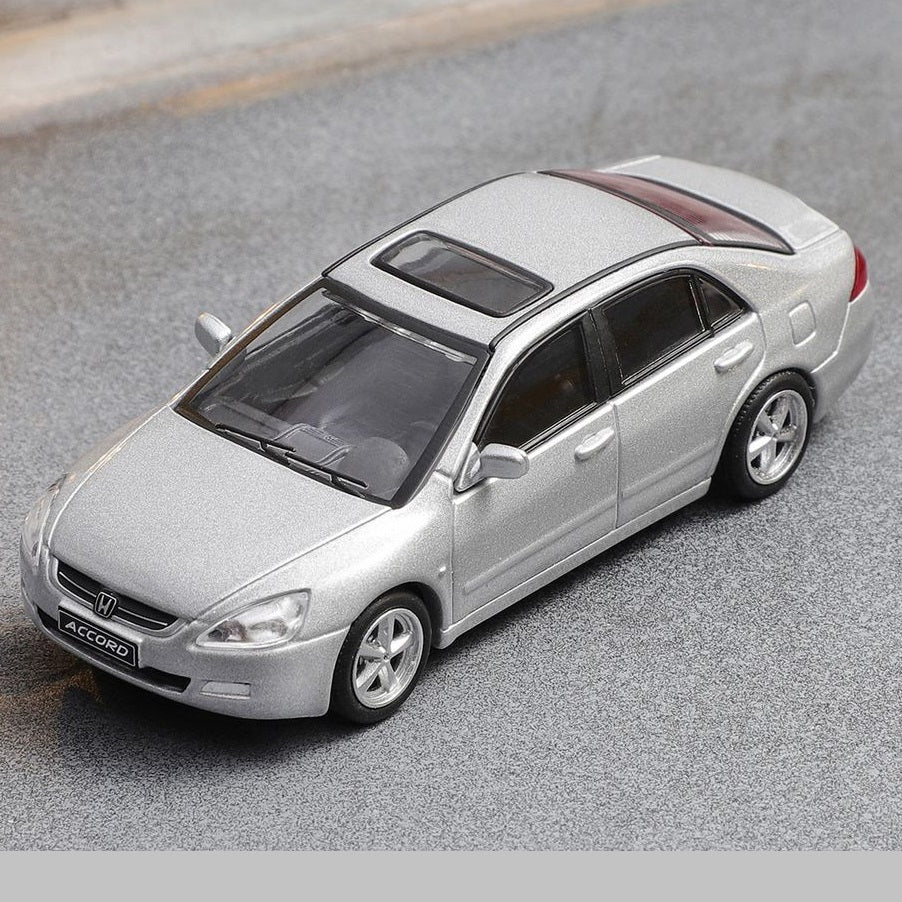 DCT 1/64 Honda Accord 7th Generation SILVER LHD LL-035-178