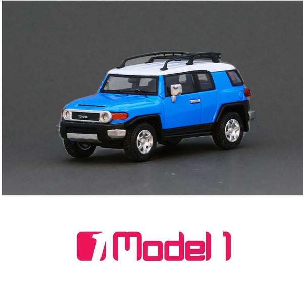 Stance Hunters x Model 1 1/64 Toyota FJ Cruiser XJ10 Voodoo Blue LHD  C33192