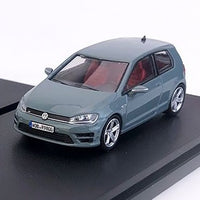 ZOOM 1/64 Golf R MK7 - Cement Grey