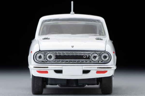 TOMYTEC TLVN 1/64 Isuzu Bellett 1800GT (white) 1970 LV-209a