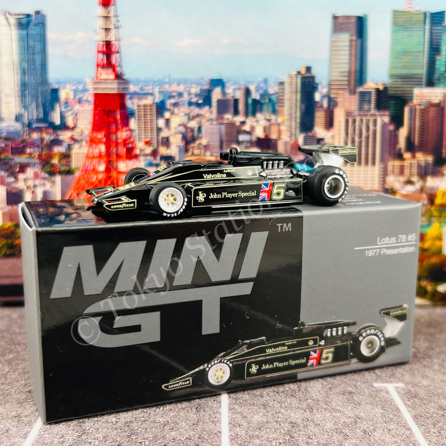 MINI GT 1/64 Lotus 78 #5 1977 Presentation MGT00489