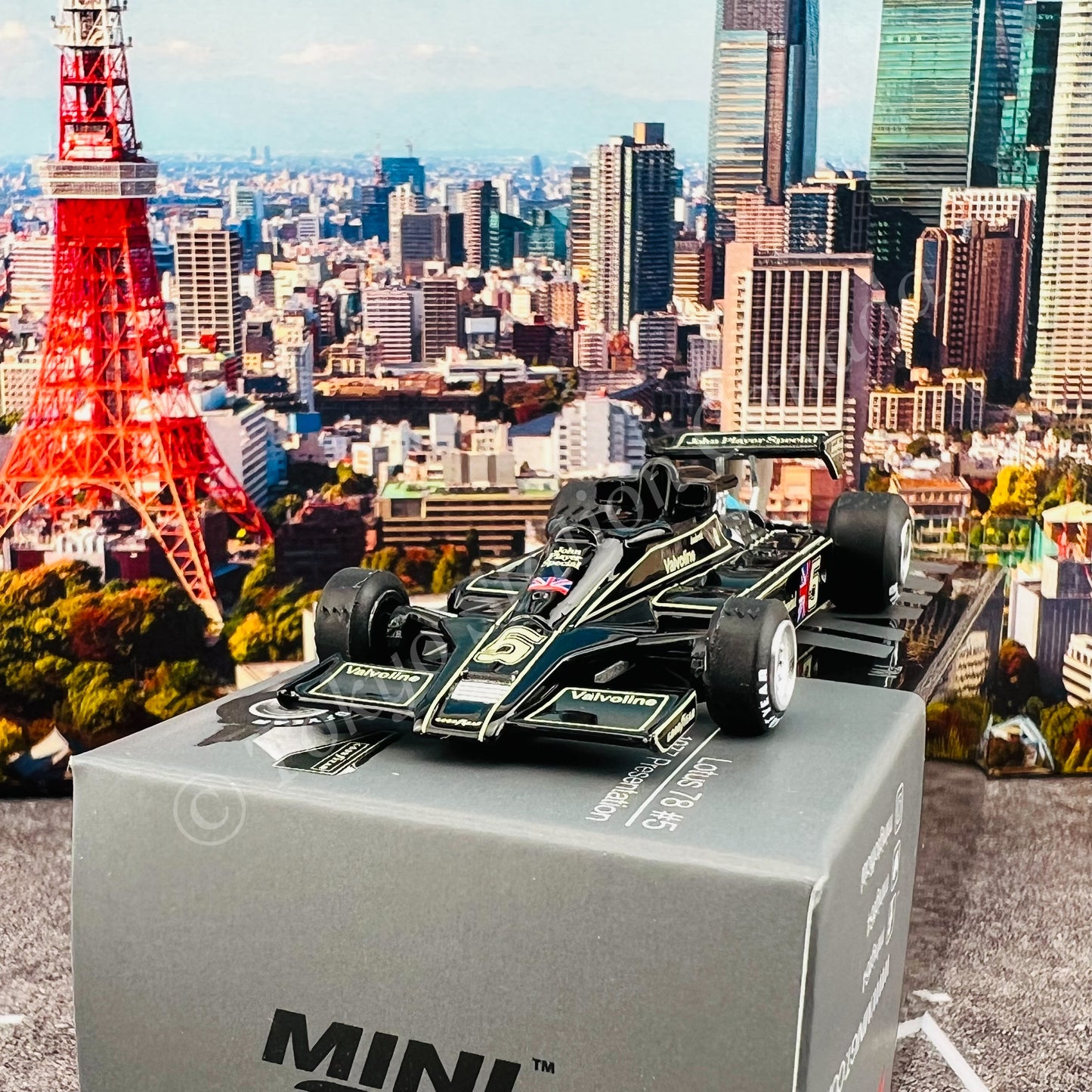 MINI GT 1/64 Lotus 78 #5 1977 Presentation MGT00489