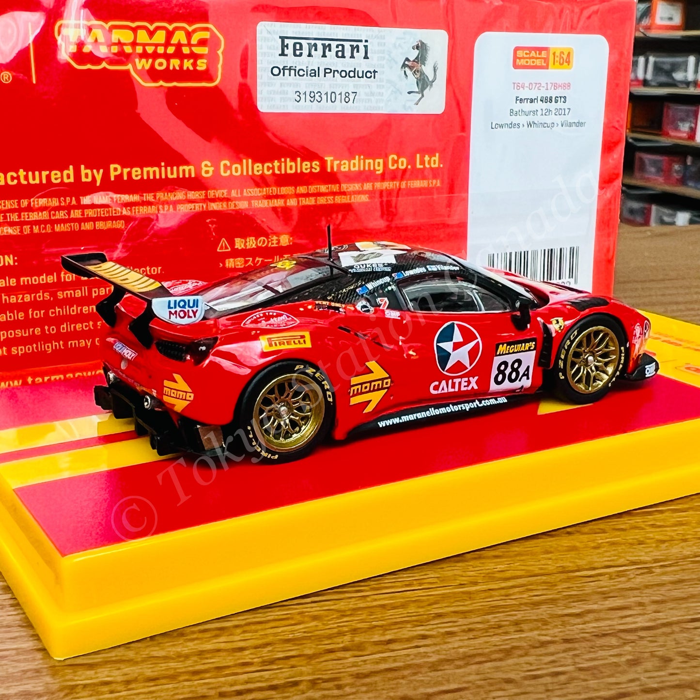 TARMAC WORKS HOBBY64 1/64 Ferrari 488 GT3 Bathurst 12 Hour 2017 Lowndes / Whincup / Vilander T64-072-17BH88
