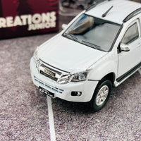 BM CREATIONS JUNIOR 1/64 ISUZU 2016 D-MAX White with Accessory Pack RHD 64B0106