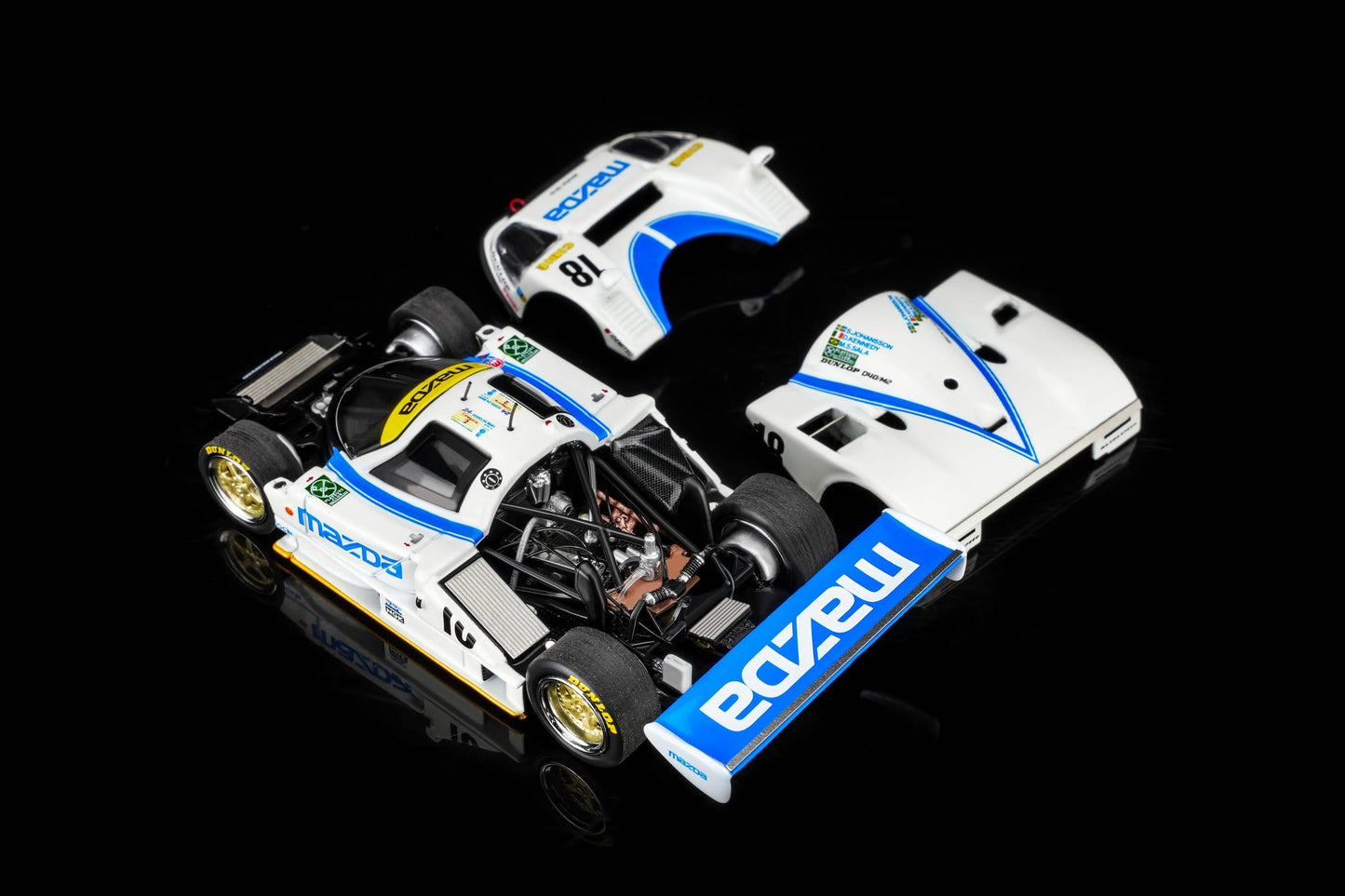 Motorhelix 1/64 Mazda 787B #18 White/Blue M60113