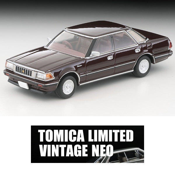 TOMYTEC TLVN 1/64 Toyota Crown Hardtop Supercharged Royal Saloon (Wine) 1985 LV-N175c