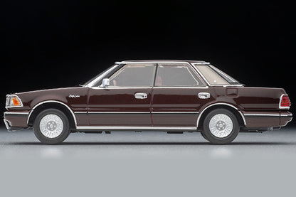 TOMYTEC TLVN 1/64 Toyota Crown Hardtop Supercharged Royal Saloon (Wine) 1985 LV-N175c